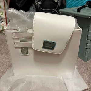 Elegant White Women's Handbag